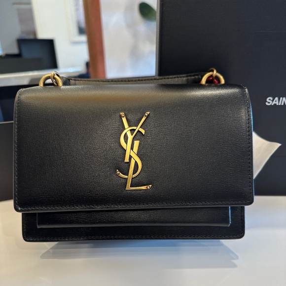 Saint Laurent Sunset YSL Monogram Wallet on Chain - Picture 1 of 8
